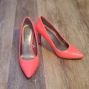 Worthington Hot Pink Pumps